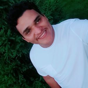 Meet your Posher, Anghelouws